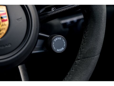 2022 Porsche 992 Carrera GTS Coupe Manual (10)