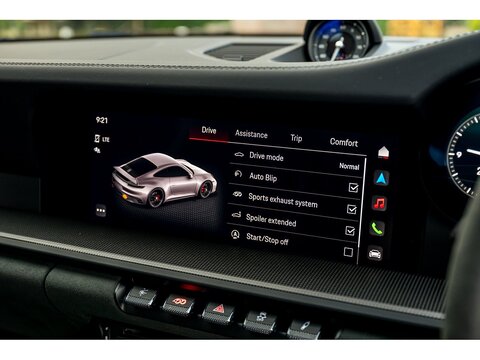 2022 Porsche 992 Carrera GTS Coupe Manual (10)