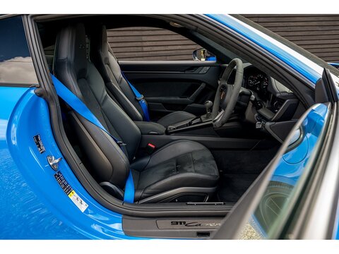 2022 Porsche 992 Carrera GTS Coupe Manual (10)