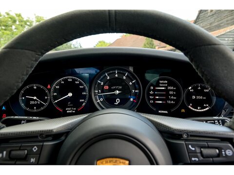 2022 Porsche 992 Carrera GTS Coupe Manual (10)