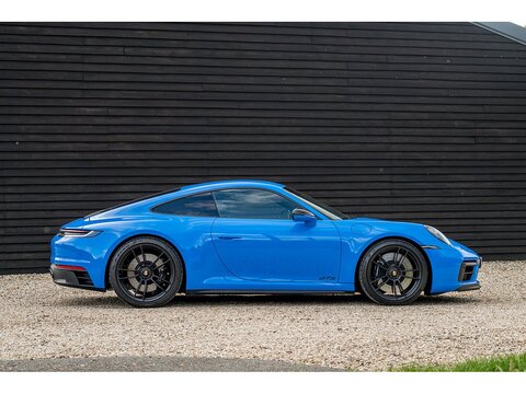 2022 Porsche 992 Carrera GTS Coupe Manual (10)