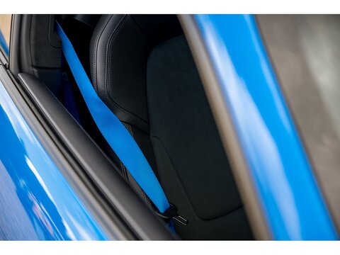 2022 Porsche 992 Carrera GTS Coupe Manual (10)