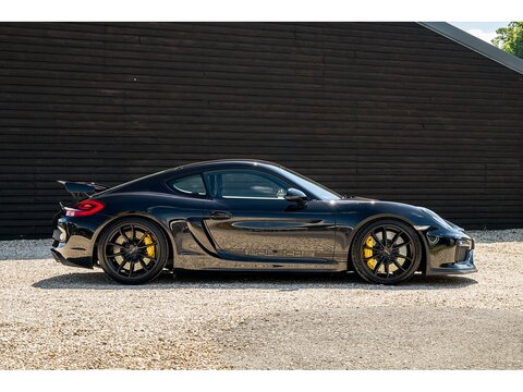 2016 Porsche 981 Cayman GT4 (31)