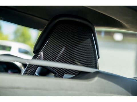 2016 Porsche 981 Cayman GT4 (31)