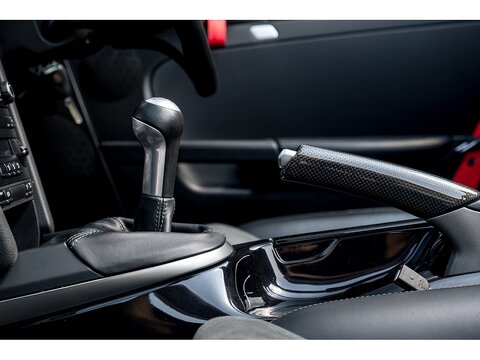 2010 Porsche 987.2 Spyder Manual (23)