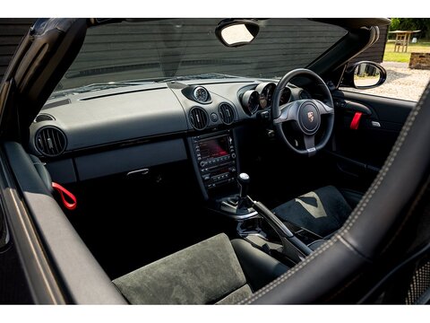 2010 Porsche 987.2 Spyder Manual (23)