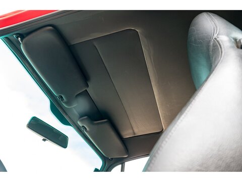 1997 Porsche 993 Carrera S Tiptronic (42)