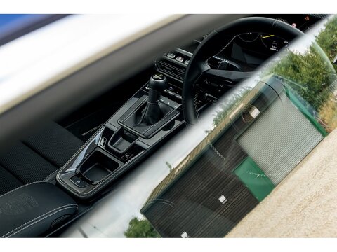 2022 Porsche 992 GT3 Touring PDK (17)