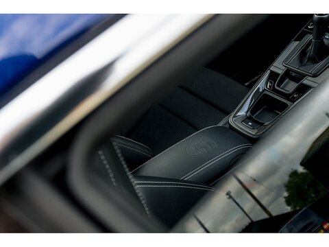 2022 Porsche 992 GT3 Touring PDK (17)