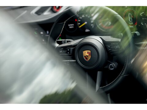 2022 Porsche 992 GT3 Touring PDK (17)