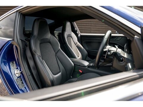 2022 Porsche 992 GT3 Touring PDK (17)