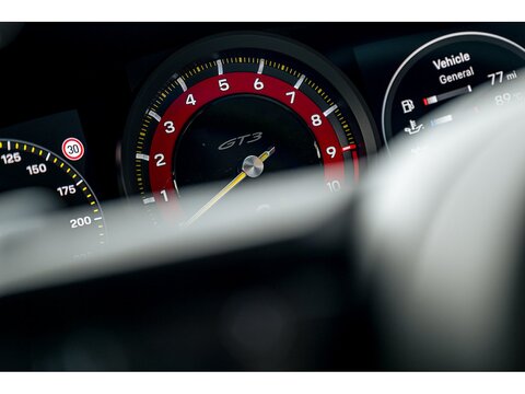 2022 Porsche 992 GT3 Touring PDK (17)