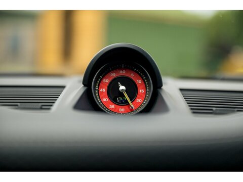 2022 Porsche 992 GT3 Touring PDK (17)