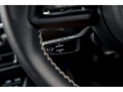 2022 Porsche 992 GT3 Touring PDK (17)