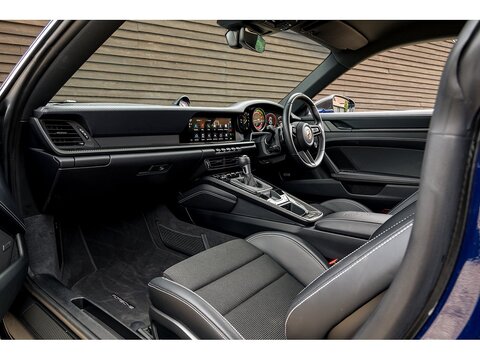 2022 Porsche 992 GT3 Touring PDK (17)