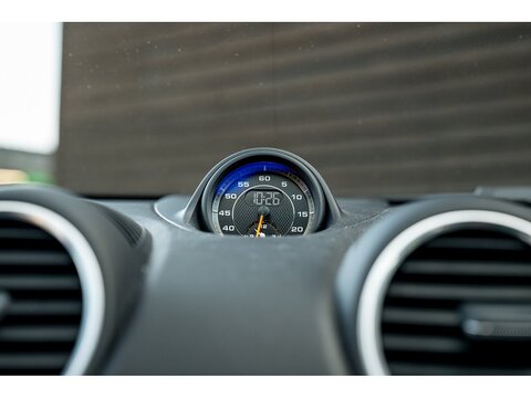 2022 Porsche 718 Cayman GT4 Clubsport PDK (10)