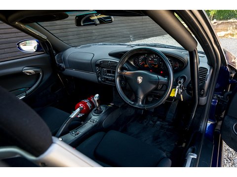 2000 Porsche 996.1 GT3 Clubsport (30)