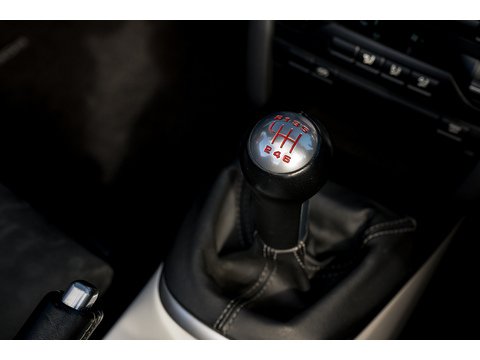 2011 Porsche 987 Spyder Manual (17)