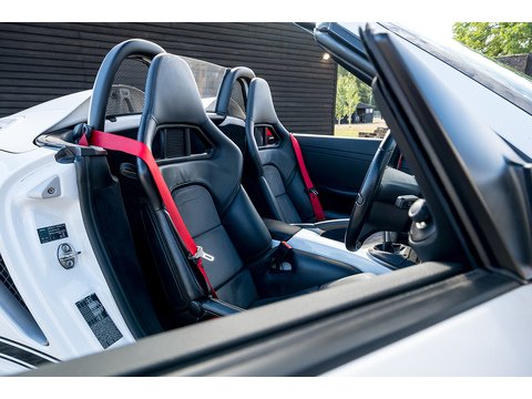 2011 Porsche 987 Spyder Manual (17)