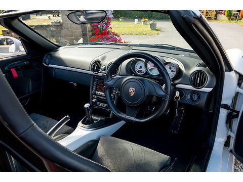 2011 Porsche 987 Spyder Manual (17)