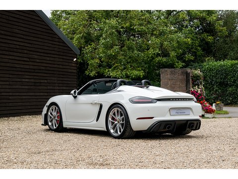 2021/71 Porsche 718 Spyder 4.0 Manual (33)