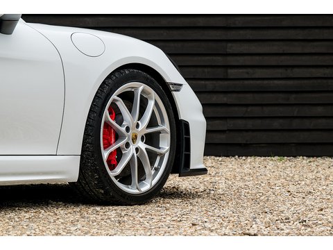 2021/71 Porsche 718 Spyder 4.0 Manual (33)