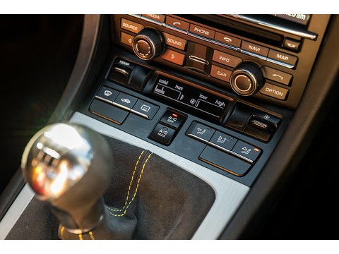 2015 Porsche 981 GT4 (12)