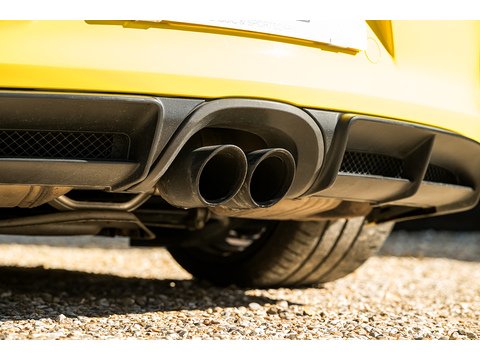 2015 Porsche 981 GT4 (12)