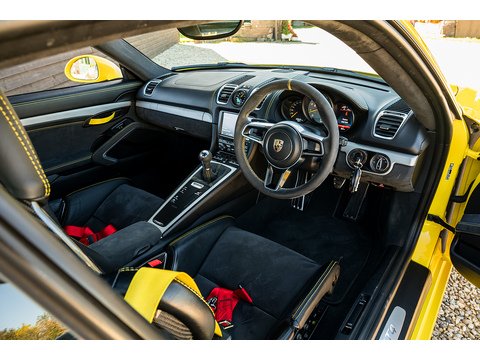 2015 Porsche 981 GT4 (12)