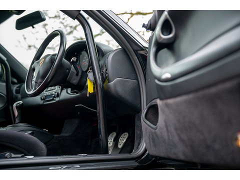 2000 Porsche 996.1 GT3 Clubsport (12)