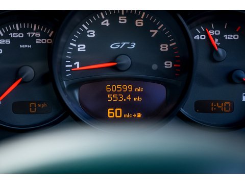 2004 Porsche 996 GT3 Manual (2)