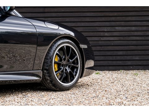 2004 Porsche 996 GT3 Manual (2)