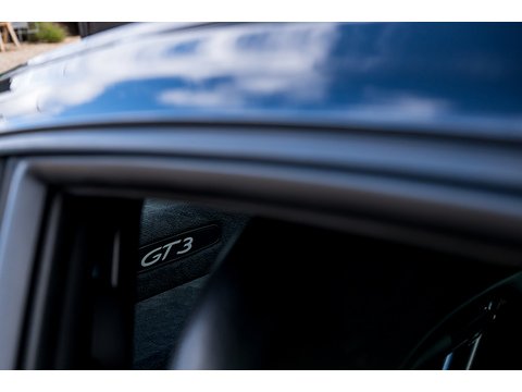 2004 Porsche 996 GT3 Manual (2)