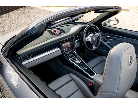 2012 Porsche 991 Carrera S Convertible PDK (43)