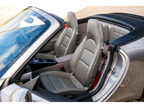 2012 Porsche 991 Carrera S Convertible PDK (43)