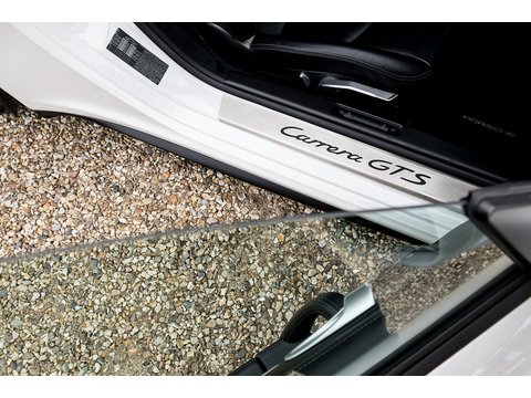 2011 Porsche 997 Carrera GTS Coupe PDK (28)