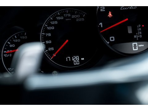 2013 Porsche 991 Turbo Coupe PDK (35)