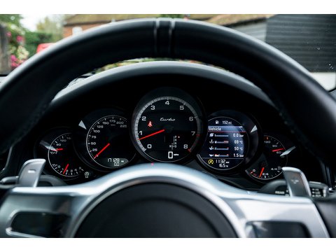 2013 Porsche 991 Turbo Coupe PDK (35)
