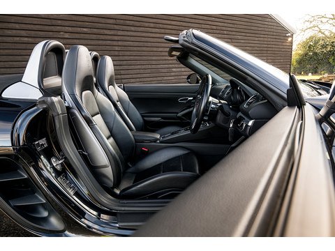 2018 Porsche 718 Boxster S PDK (38)