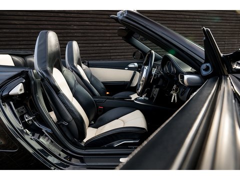 2011 Porsche 997 Turbo S Cabriolet PDK AWD (34)