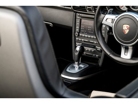 2011 Porsche 997 Turbo S Cabriolet PDK AWD (34)