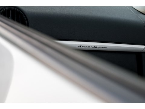 2011 Porsche 987 Spyder Manual (11)