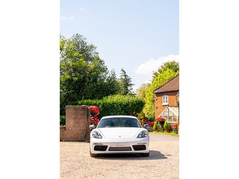 2019 Porsche Cayman T Manual (8)