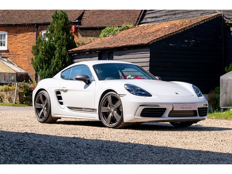 2019 Porsche Cayman T Manual (8)