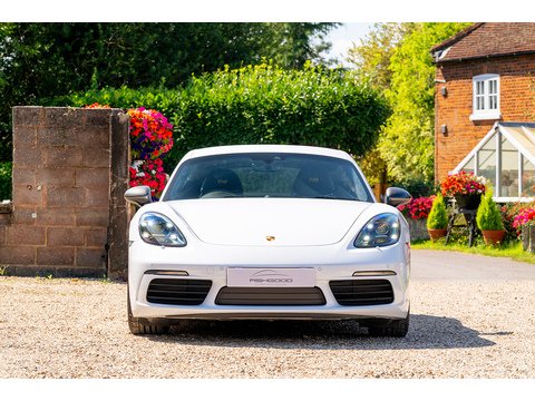 2019 Porsche Cayman T Manual (8)