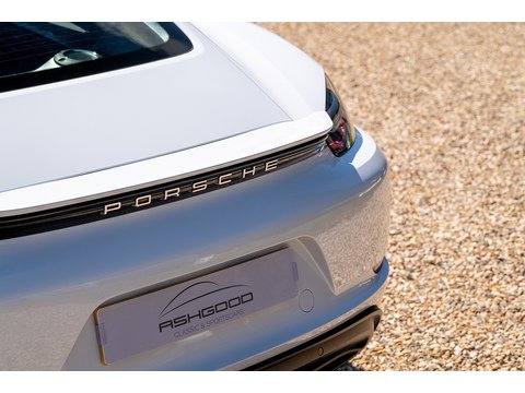 2019 Porsche Cayman T Manual (8)