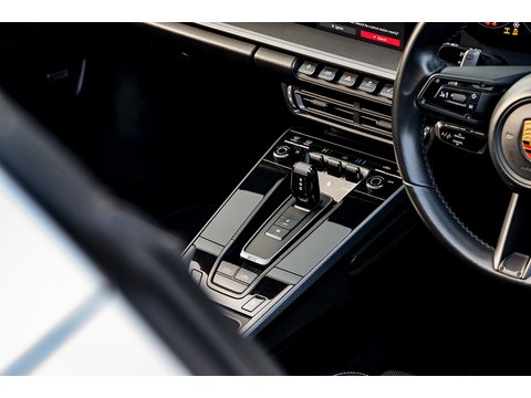 2020 Porsche 992 Targa 4S PDK 4WD (4)