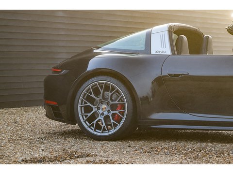 2020 Porsche 992 Targa 4S PDK 4WD (4)