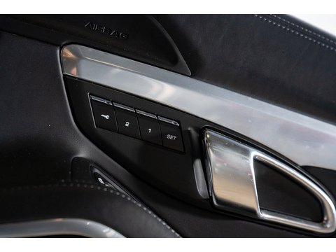 2016 Porsche 991.2 Carrera S Coupe PDK (36)