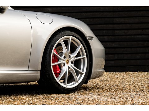 2016 Porsche 991.2 Carrera S Coupe PDK (36)